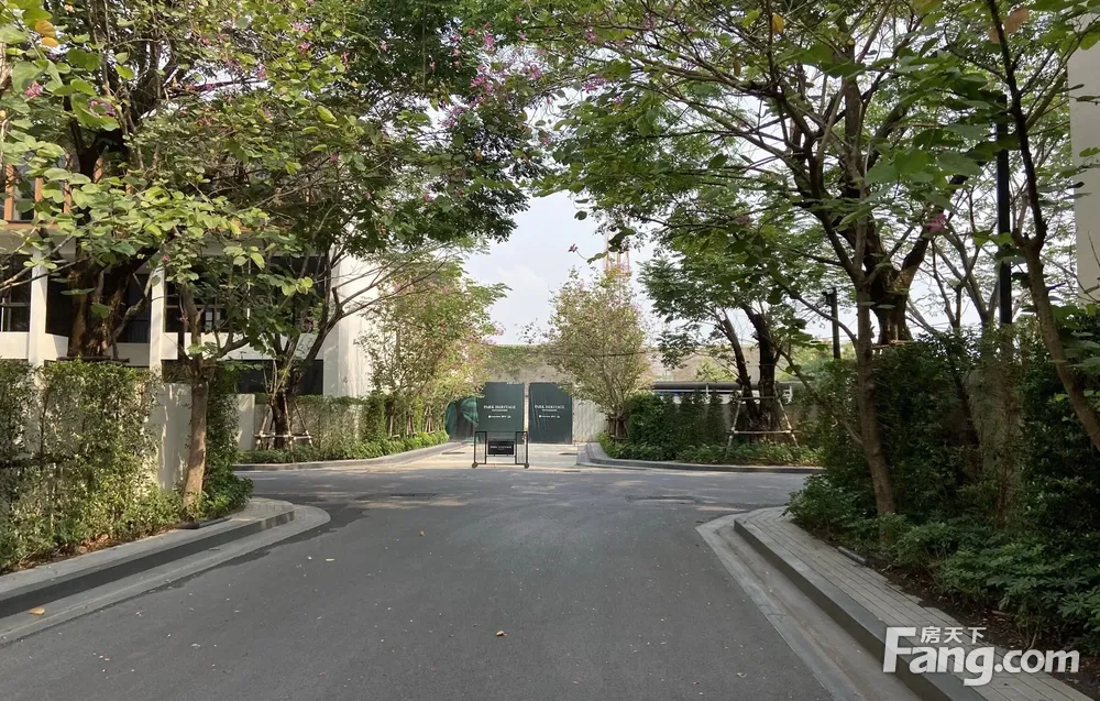 小区相关图