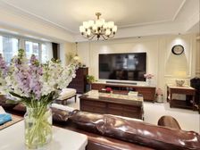 雅戈尔东湖花园一期5室3厅3卫南朝向556.0万元/套出售