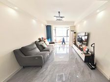 港馨家园上下两层,精装修三居室双卫出售,价格好谈