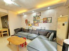 水岸枫情3室2厅1卫南朝向160.0万元/套出售