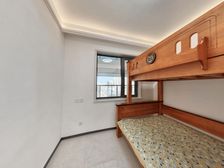 全屋定制拎包入住精装修,落地飘窗双阳卧,中间楼层