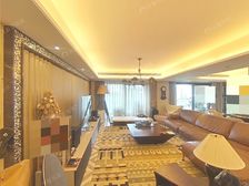 西郊隐秘大平层,环境优美,正对小区下沉广场花园