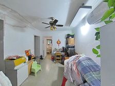 一楼带花园,小区位置安静,视野无遮挡,诚意出售,看房方便