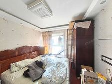 房东诚意卖 看房方便 有心动可以约 满五年税少!