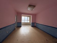 急售!出门新保师!九年制 北城枫景 实用两室 随时看房