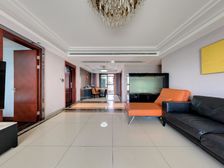 新出好房 业主急降20万 底价我知道 看房随时