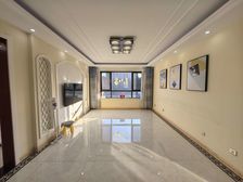 南北通透北京城建上河湾3室2厅精装修