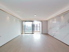 捡个漏 保真 包税 房东出国急售低市场价 本人专做国色风华