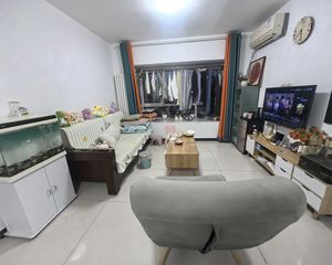 首创伊林郡3室1厅精装修