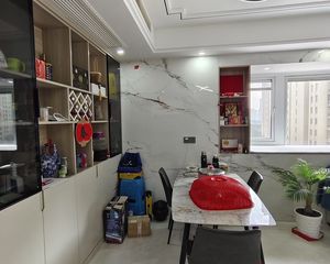 春江郦城3室2厅2卫南朝向160.0万元/套出售