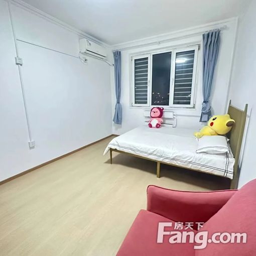 三里屯 工体 奥加饭店 新东路 电梯房两居室 精装 随时看房