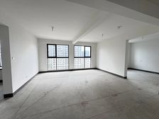 中国铁建青秀澜湾4室2厅2卫南朝向348.0万元/套出售