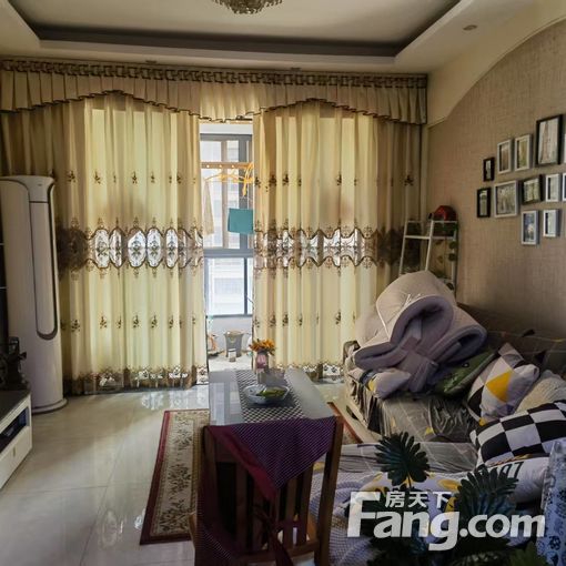 荣和山水绿城二期 楼王三房 四台空调 首次出租 配齐出租