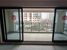 新区,22年新房,玖玺台,4室2厅,送40平露台,单机1万