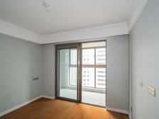 九洲玺 博小24中本部 收佣6999元 B区富人 可看可谈