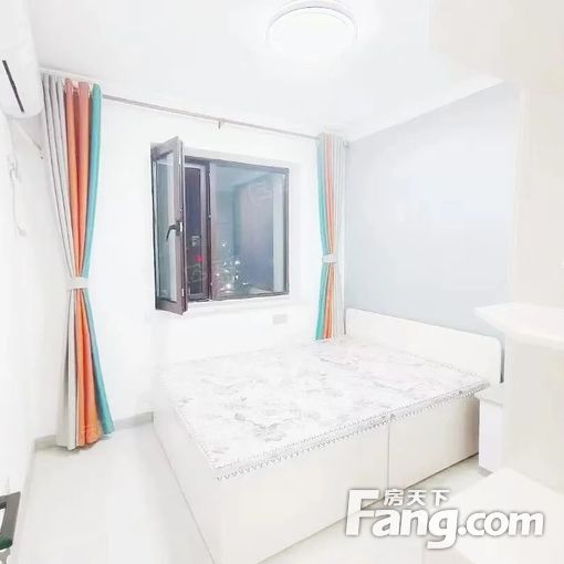 新街附近一室,两室,精装修,家电齐全,拎包入住,随时看房