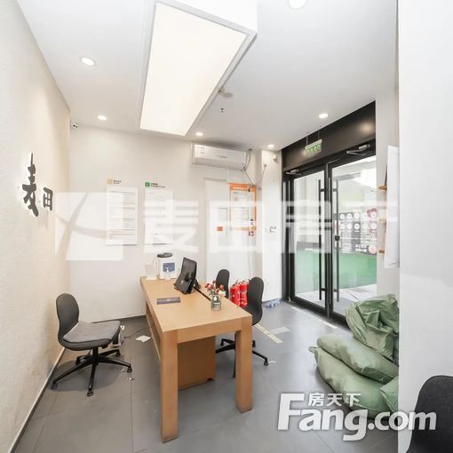 1室1厅华贸城7号院