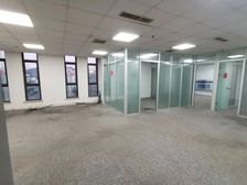 地恩地财富大厦163平8.4万可谈,80平4.5万多套