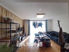 天地神通乐红园 高层复试宽敞的居室还带个露天空地