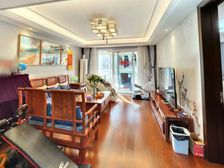 万科云鹭湾雨鹭院4室2厅2卫南朝向220.0万元/套出售