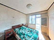 采光无遮挡 一梯两户全明 附带大花园 可谈