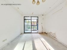 业主诚意出售,看房方便,交通便利,店长推荐!!!