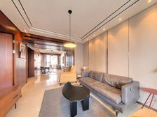 华茂悦峰 136.7平3居 南向精装修 自住保养好 中间楼层