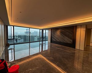 绿城馥香园 4室2厅 南 豪华装修