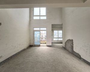 顶跃洋房带大露台 中铁北美时光(D组团) 实得200平米