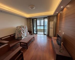 万科金色城市西区3室2厅1卫南朝向136.0万元/套出售