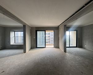 枫丹江宁4室2厅2卫南北朝向268.0万元/套出售