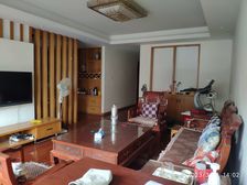 风格城事3室2厅1卫南朝向262.0万元/套出售