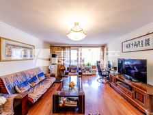 西区前面是花园户型通透居住舒适