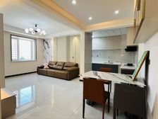 急售!出门植物园 卓正丽景蓝湾 湖景房,精装两室拎包入住