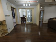 金地国际花园3室2厅2卫南北朝向310.0万元/套出售