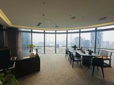 琶洲西区 华新中心 484方带接待风装修 江景可望小蛮腰