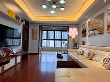 欢乐海岸二三四期4室2厅2卫南朝向428.0万元/套出售