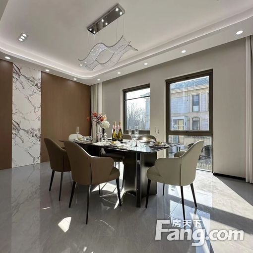 顺义天竺 棕榈滩 法式独栋 现代新装修 7室 每层有卧室