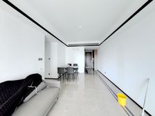 好房急麦!三室三朝南 邻世纪公园、轻轨站 楼高视野好