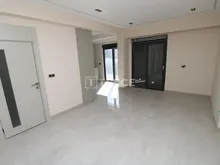 安塔利亚拉拉步行即可达海滩的公寓