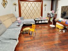 西城十二庭院3室2厅1卫南朝向125.0万元/套出售