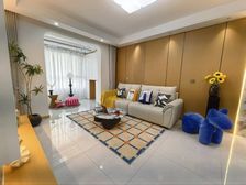 急售!出门万达广场 东湖公园 森活里 精装两室 随时看房