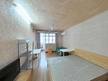 中楼层,全明户型,采光好视野开阔,花园位置,交通便利,有钥匙