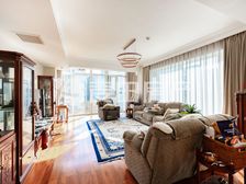 必看!价可谈!高层边户南北四居!层高3米2!一梯一户!保养好