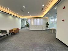 整层1900平,精装带家具,新型企业创业发展地