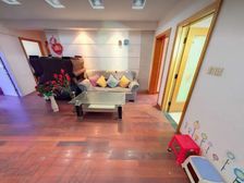 彩虹新村5室2厅2卫南朝向220.0万元/套出售