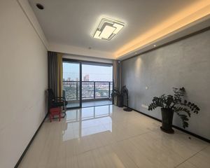 龙光江南院子通风好,户型正