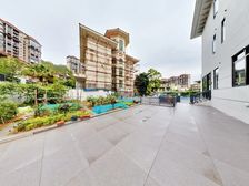 香洲情侣北路 独栋五层别墅 现代装修保养好 700方花园