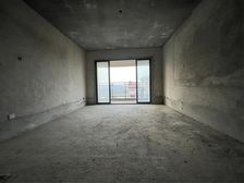 湖畔书院 4房2厅145万