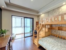 精装修+近23号地铁+看房方便附带车位,欢迎实地看房